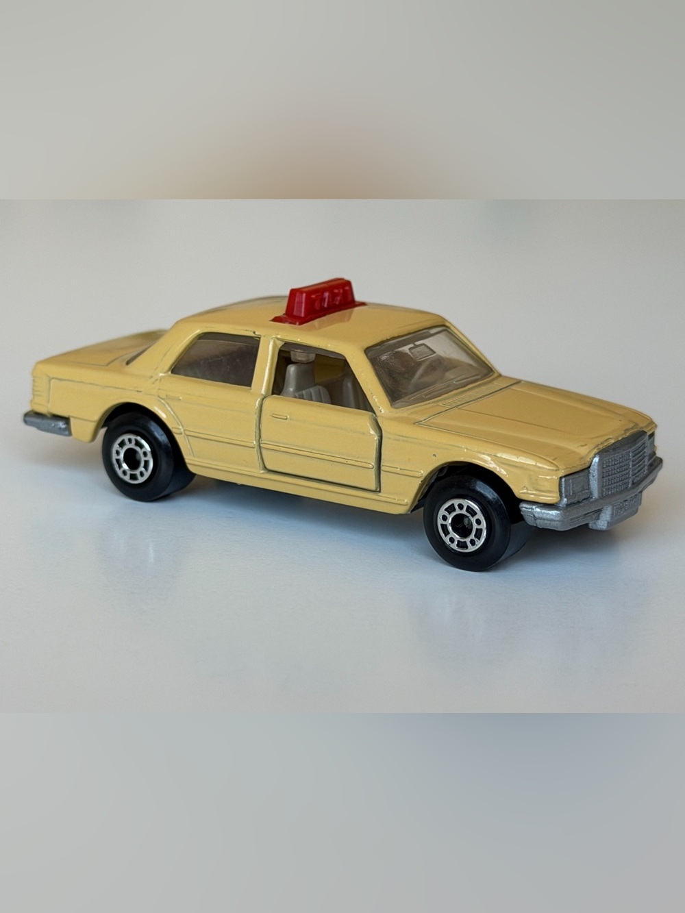 Vintage Matchbox Superfast No. 56 Mercedes 450 SEL Taxi 1979 Lesney England